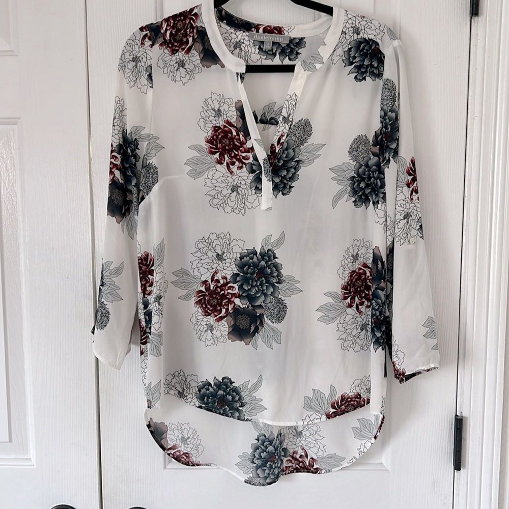 Daniel Rainn White Floral Tunic